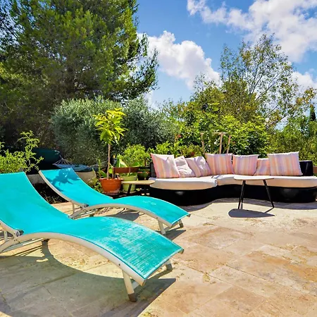 Hébergement de vacances Gorgeous In With Kitchen Beaucaire (Gard)